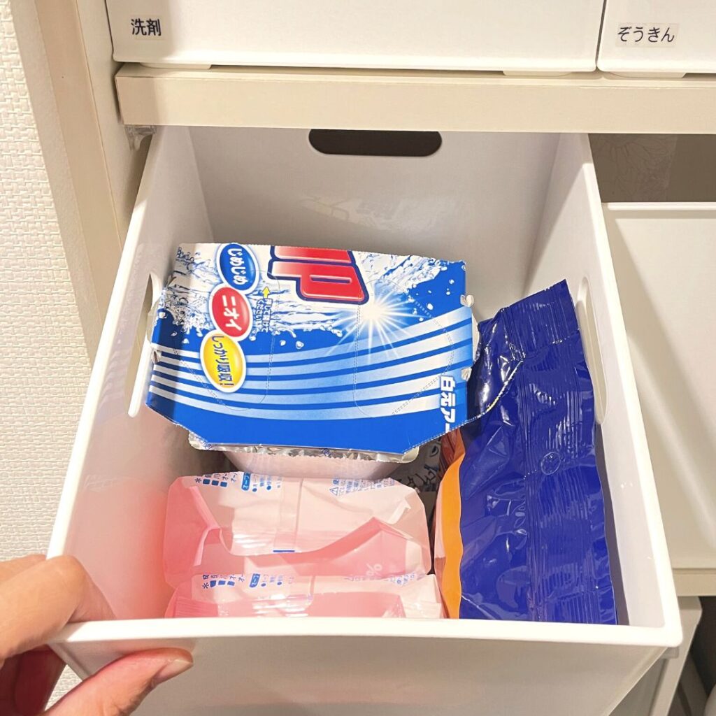 廊下の収納(中身)